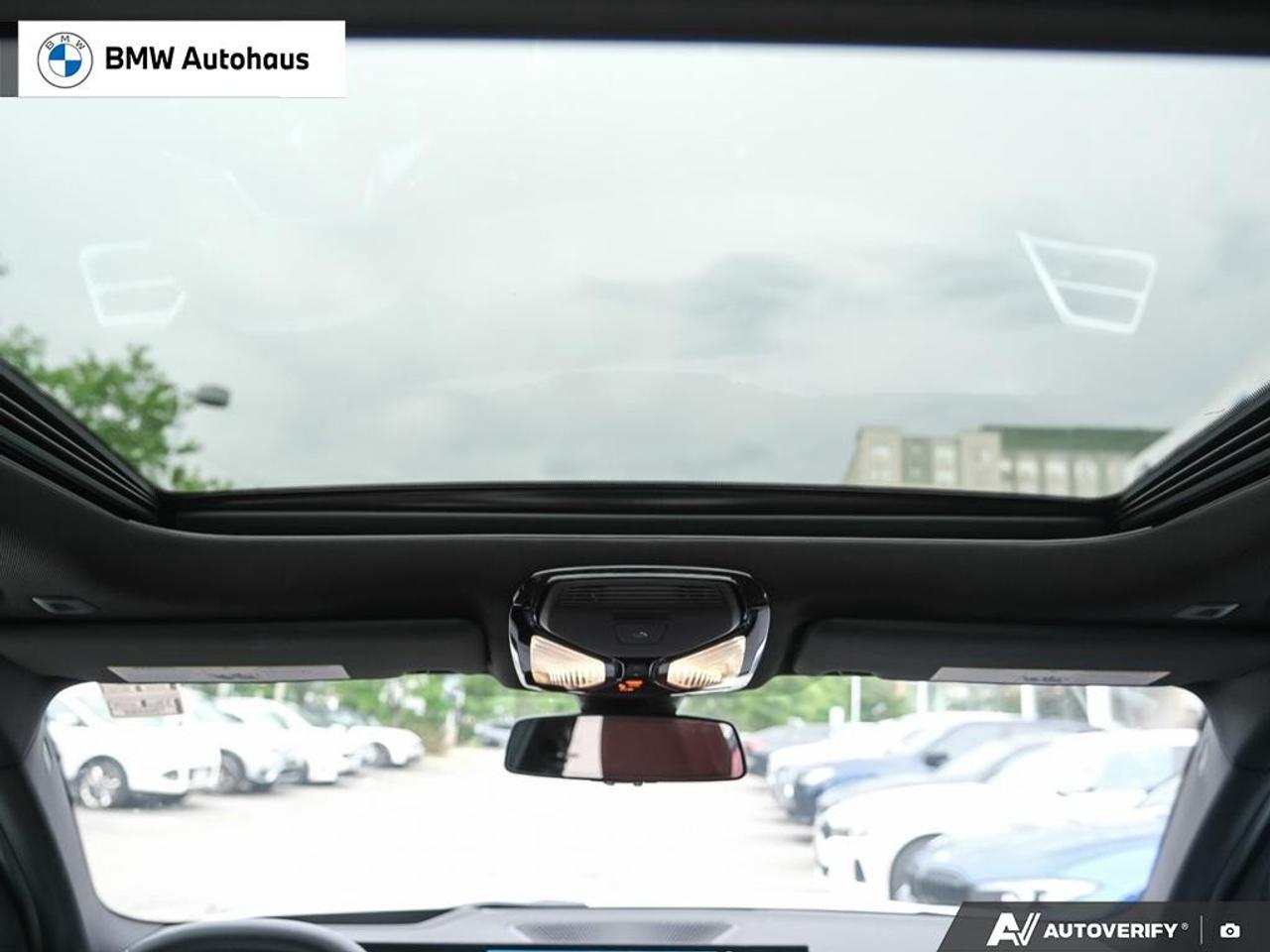 2026 BMW 3 Series Sedan [89CW] Photo