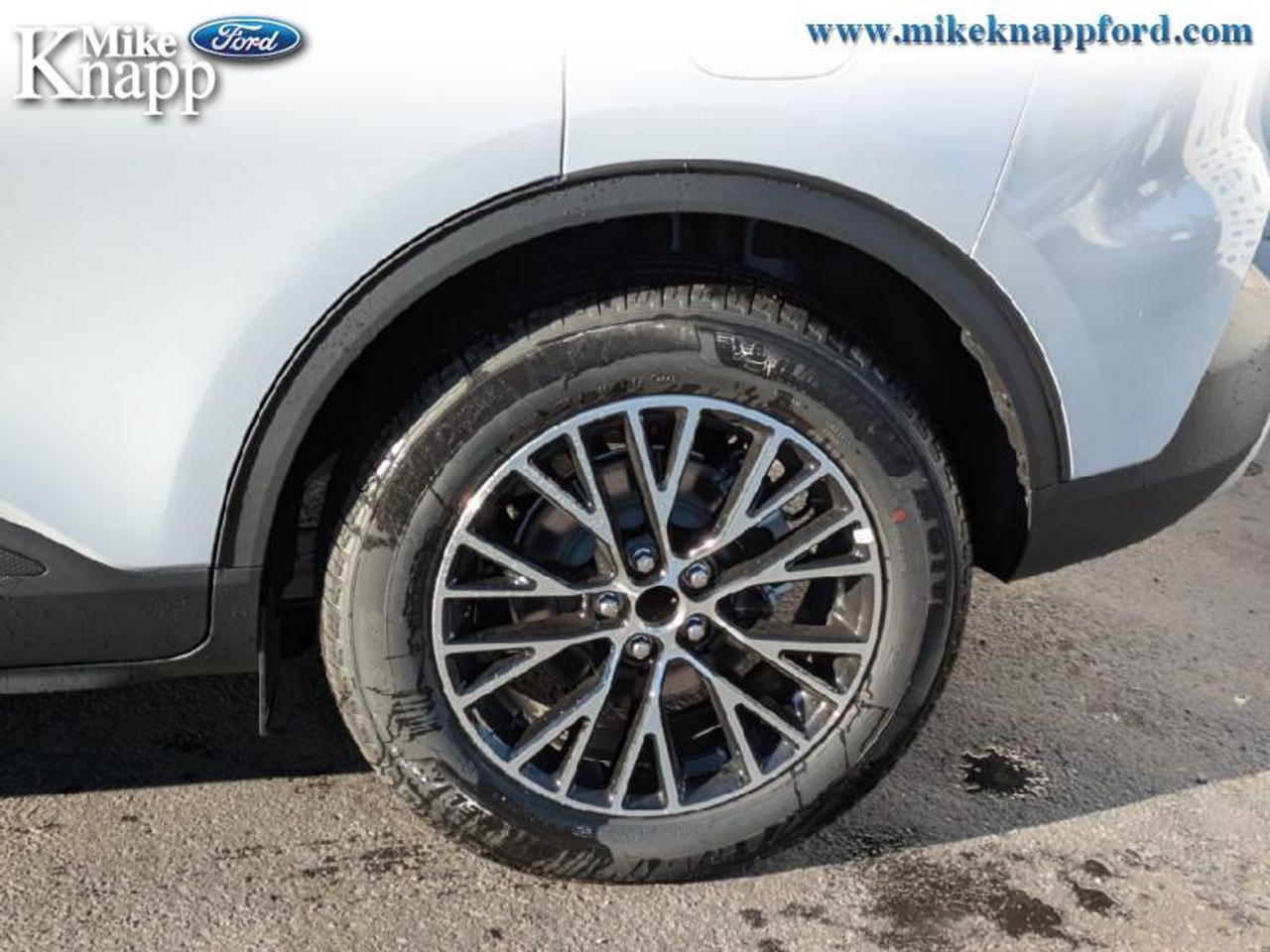 2026 Ford Escape PHEV Photo