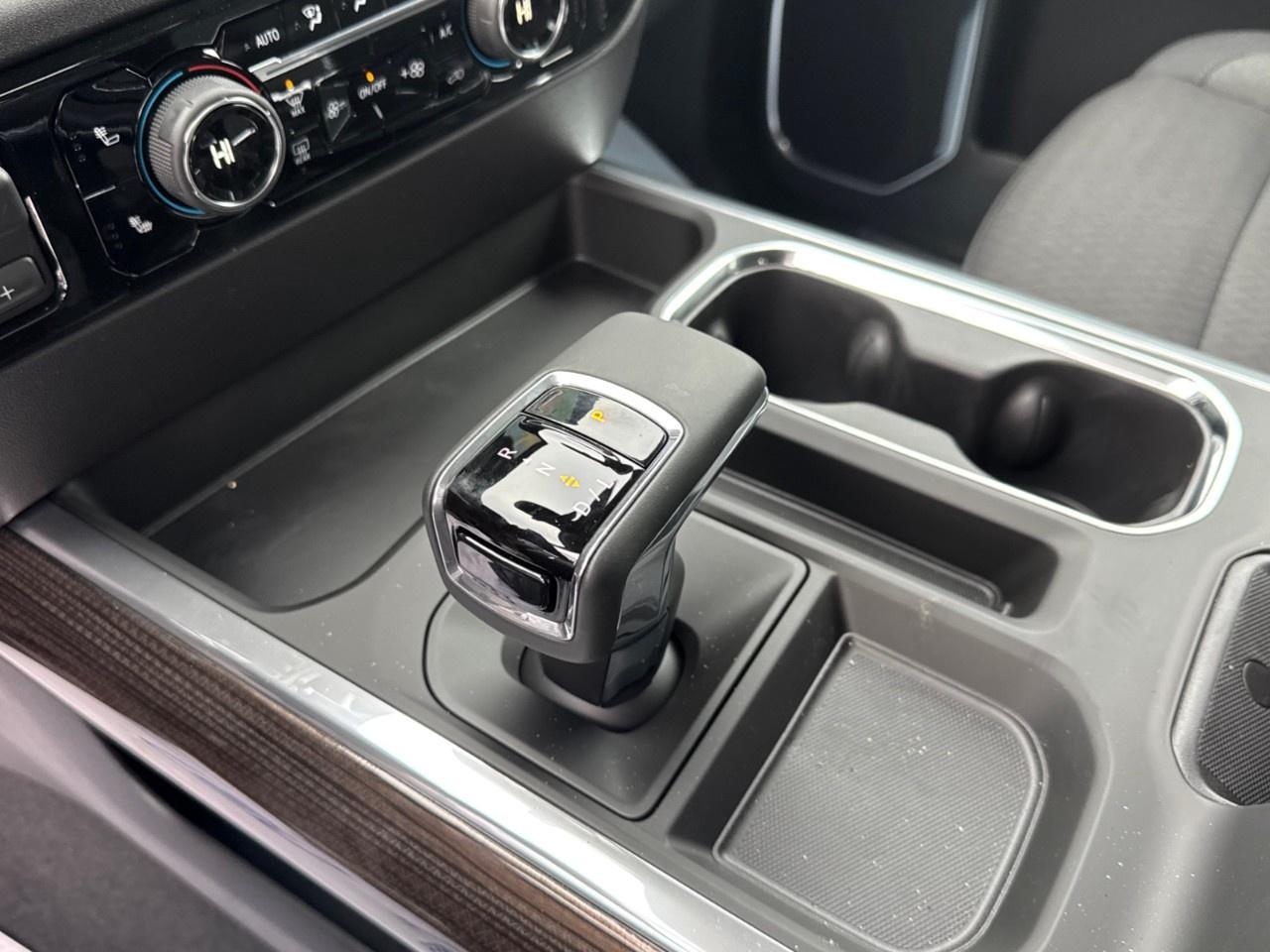 2026 Chevrolet Silverado 1500 Crew Cab Short Box 4-Wheel Drive RST Photo