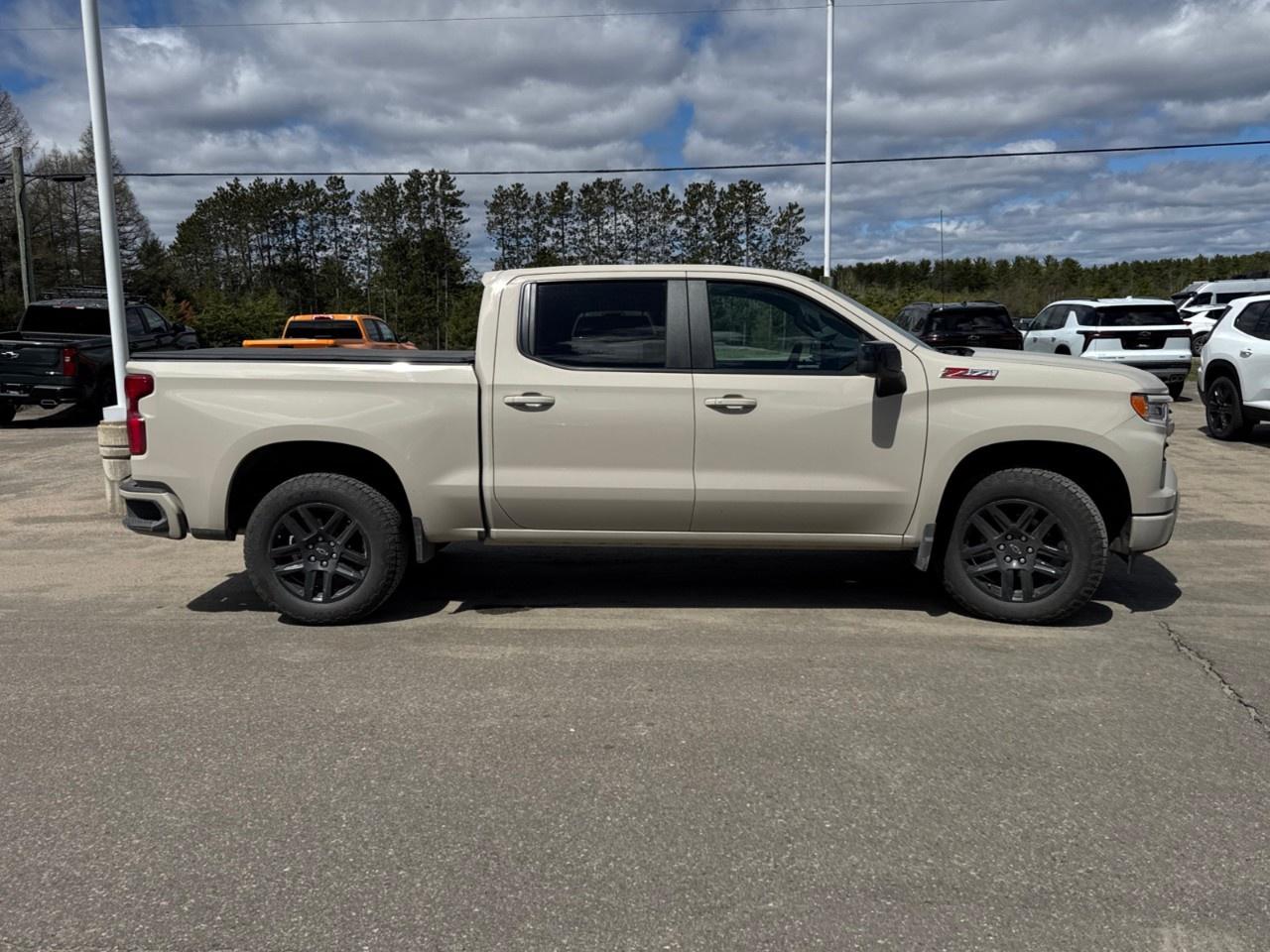 2026 Chevrolet Silverado 1500 Crew Cab Short Box 4-Wheel Drive RST Photo