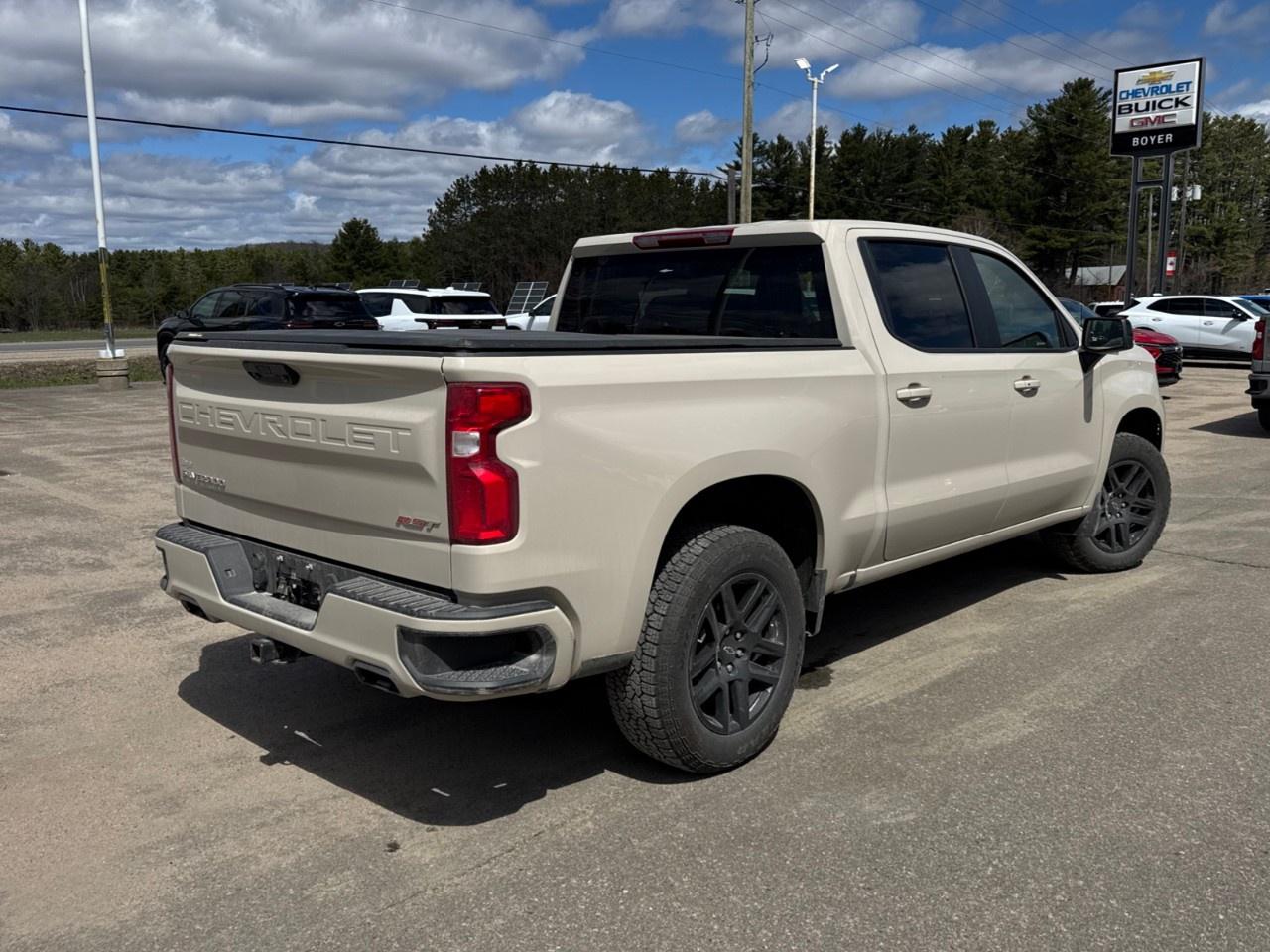 2026 Chevrolet Silverado 1500 Crew Cab Short Box 4-Wheel Drive RST Photo