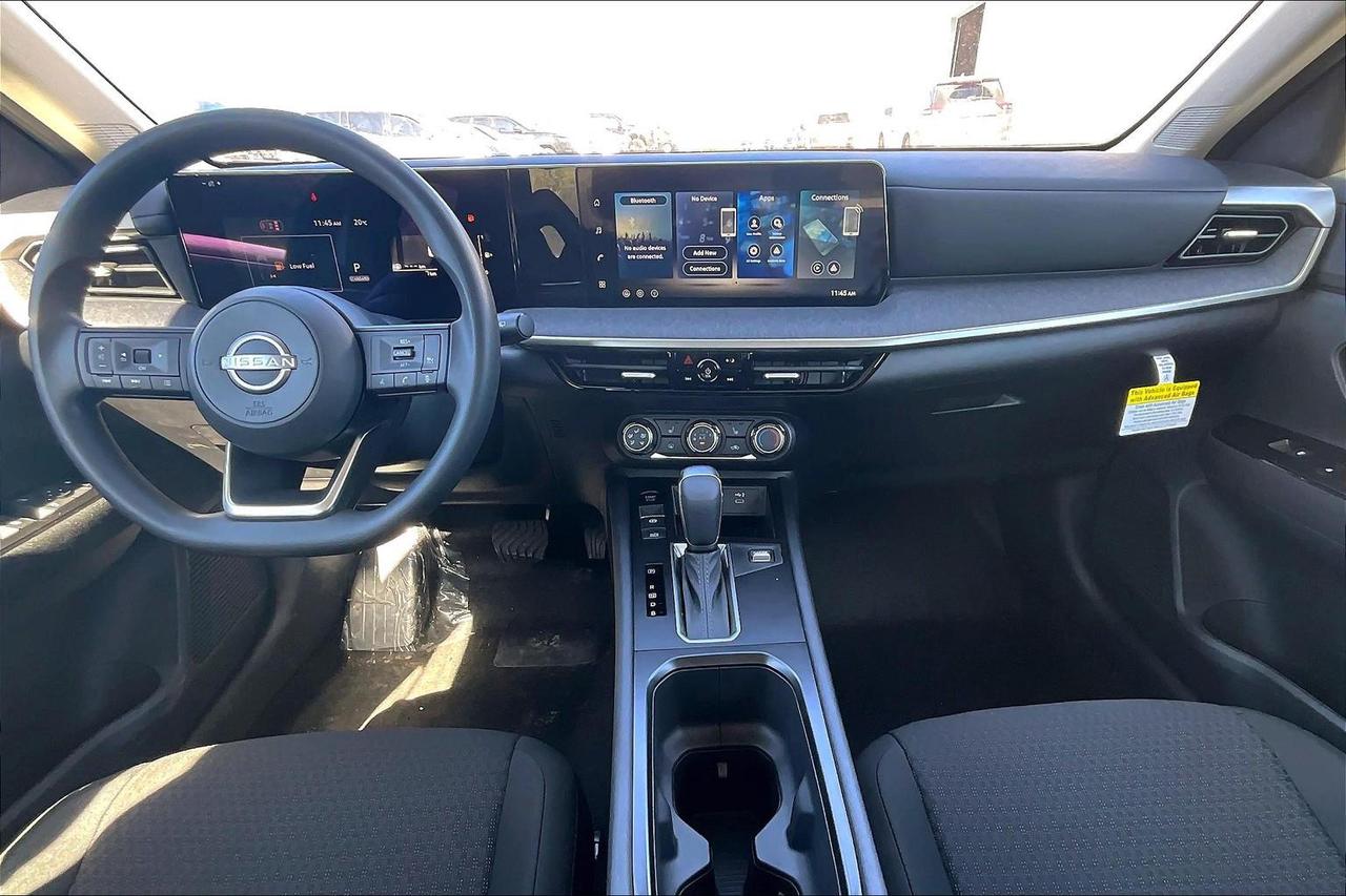2026 Nissan Kicks S 4dr All-Wheel Drive Photo4