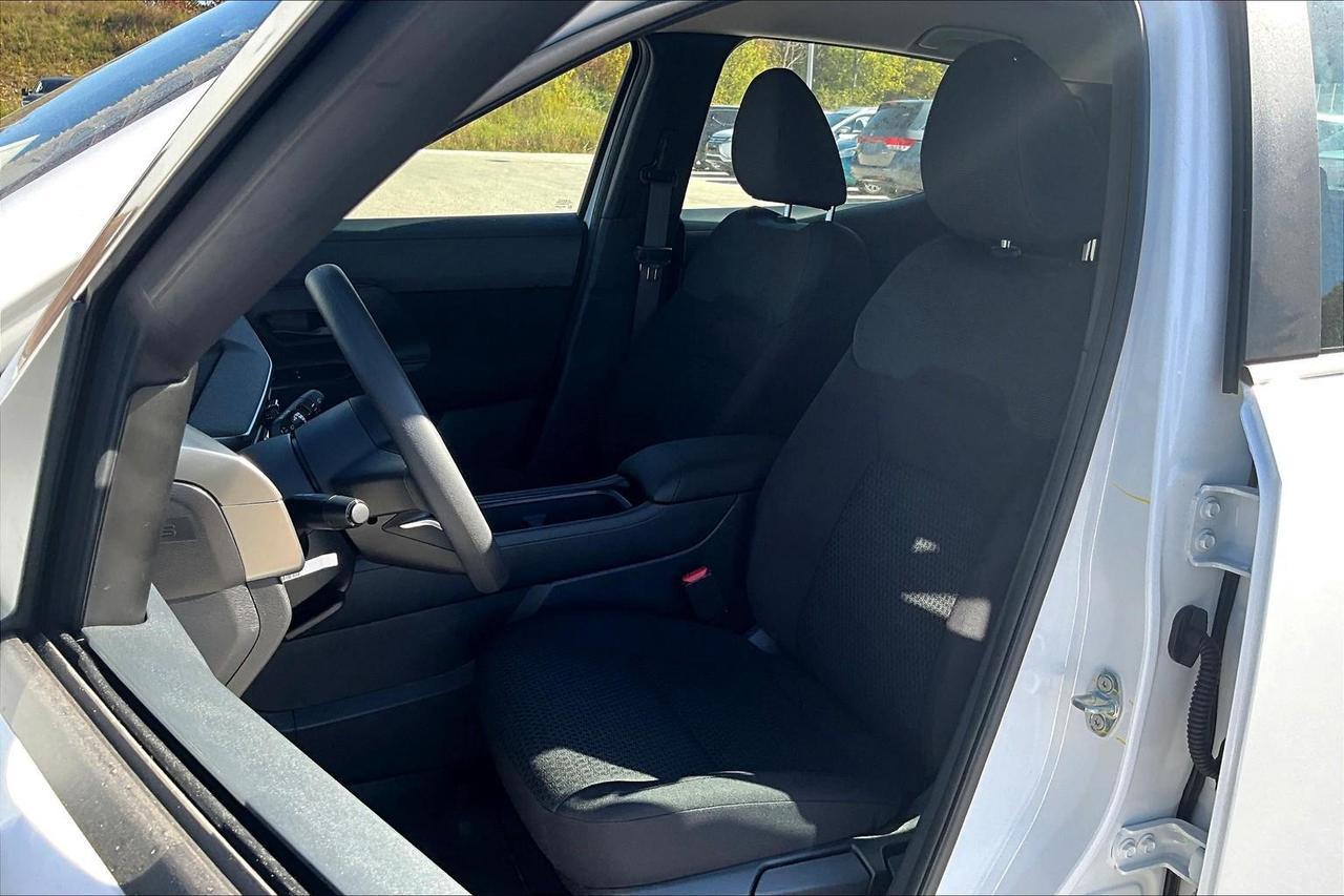 2026 Nissan Kicks S 4dr All-Wheel Drive Photo