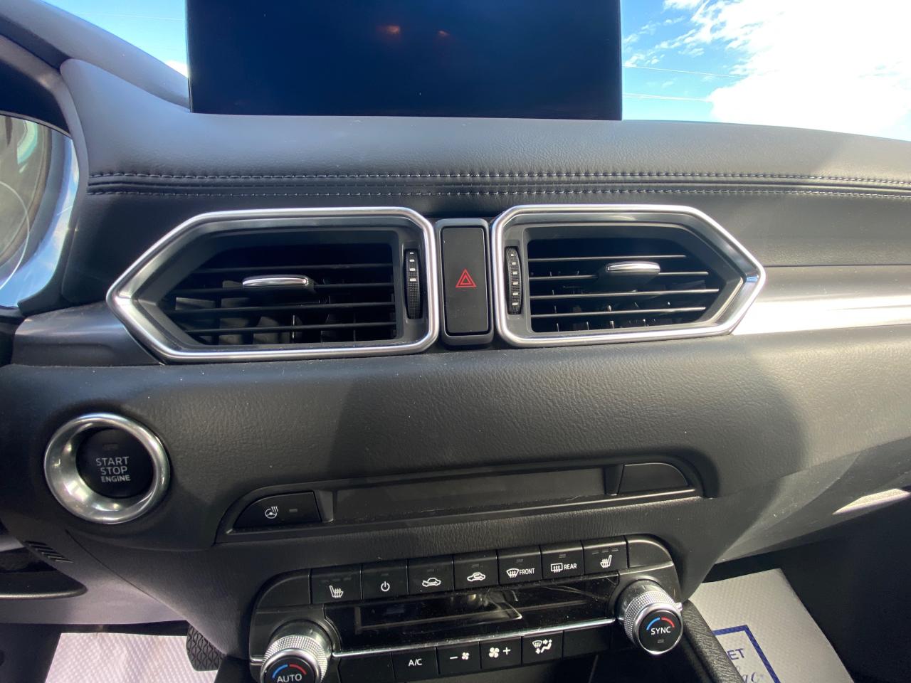 2024 Mazda CX-5 Signature 4dr i-ACTIV All-Wheel Drive Sport Utility Photo