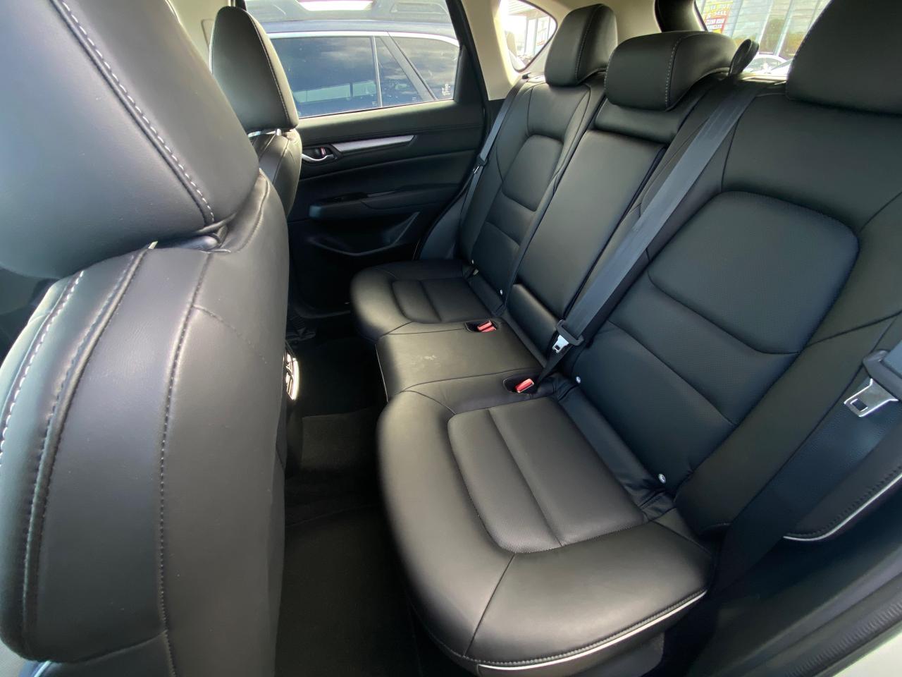 2024 Mazda CX-5 Signature 4dr i-ACTIV All-Wheel Drive Sport Utility Photo