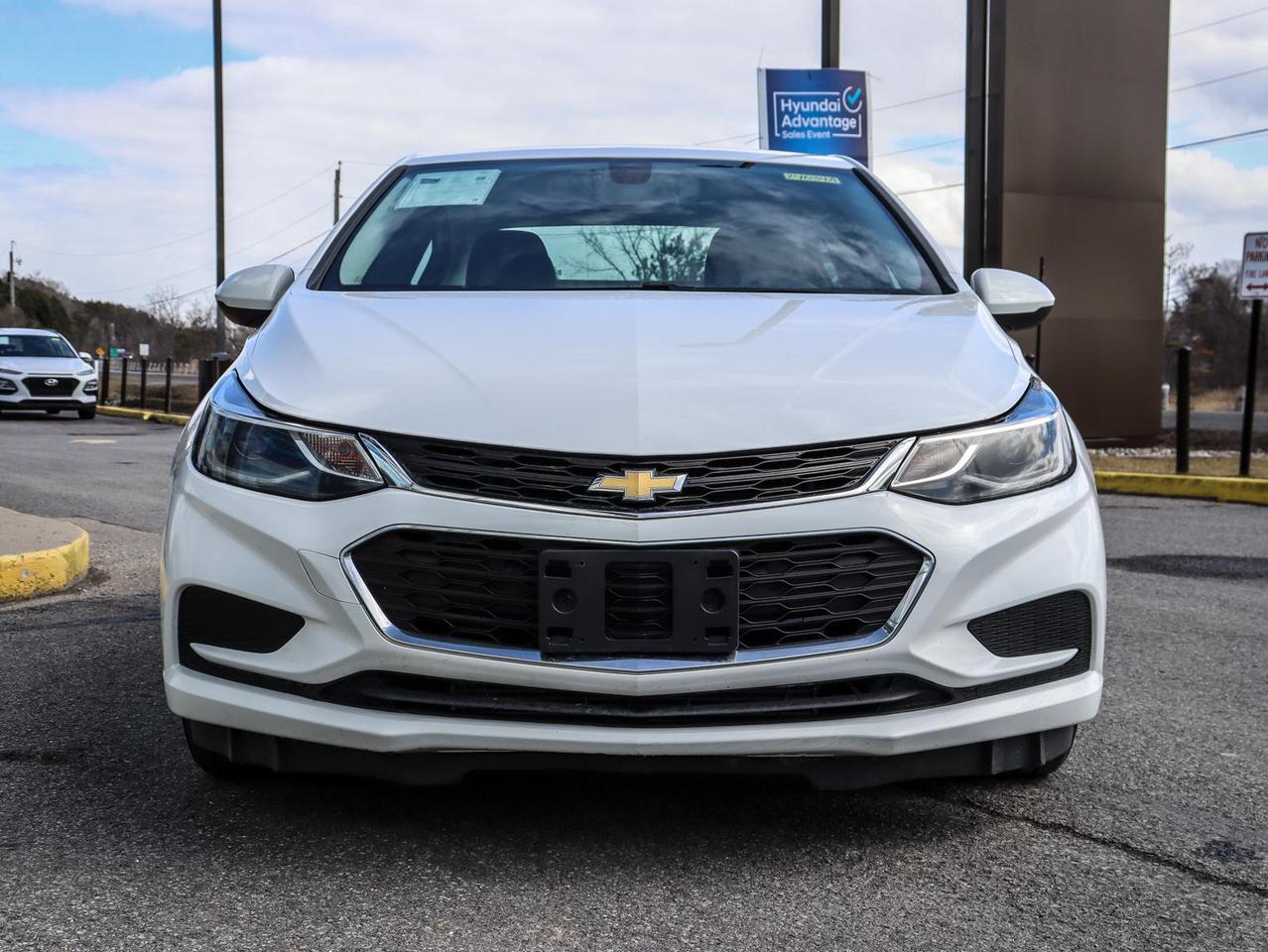 2018 Chevrolet Cruze LT Auto 4dr Sedan Photo5