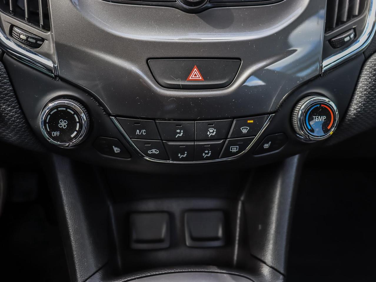 2018 Chevrolet Cruze LT Auto 4dr Sedan Photo