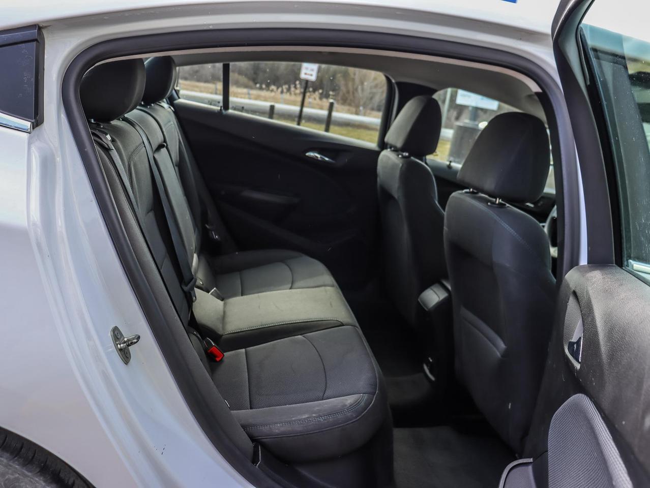 2018 Chevrolet Cruze LT Auto 4dr Sedan Photo