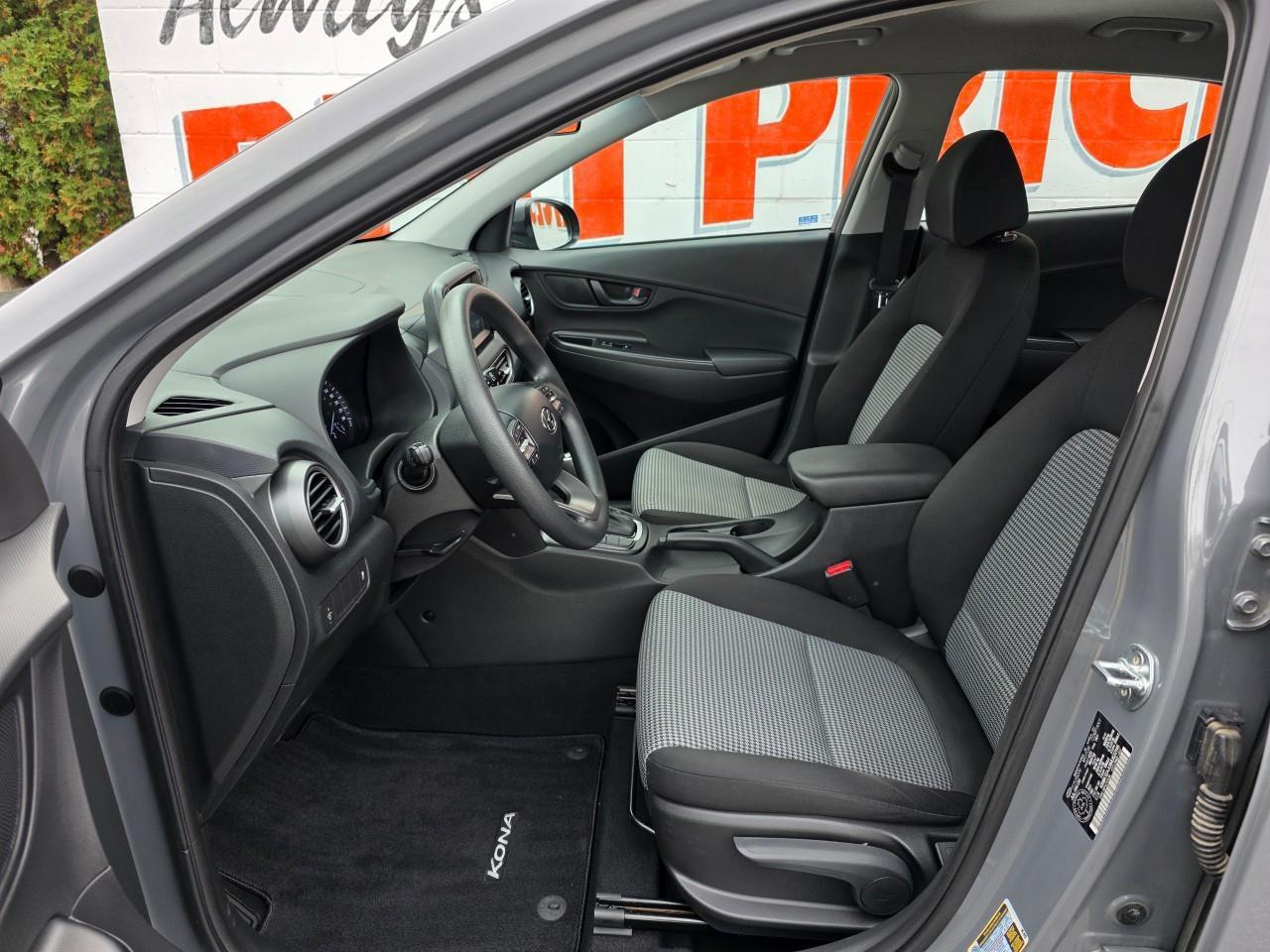 2021 Hyundai KONA 2.0L Essential 4dr Front-Wheel Drive Photo