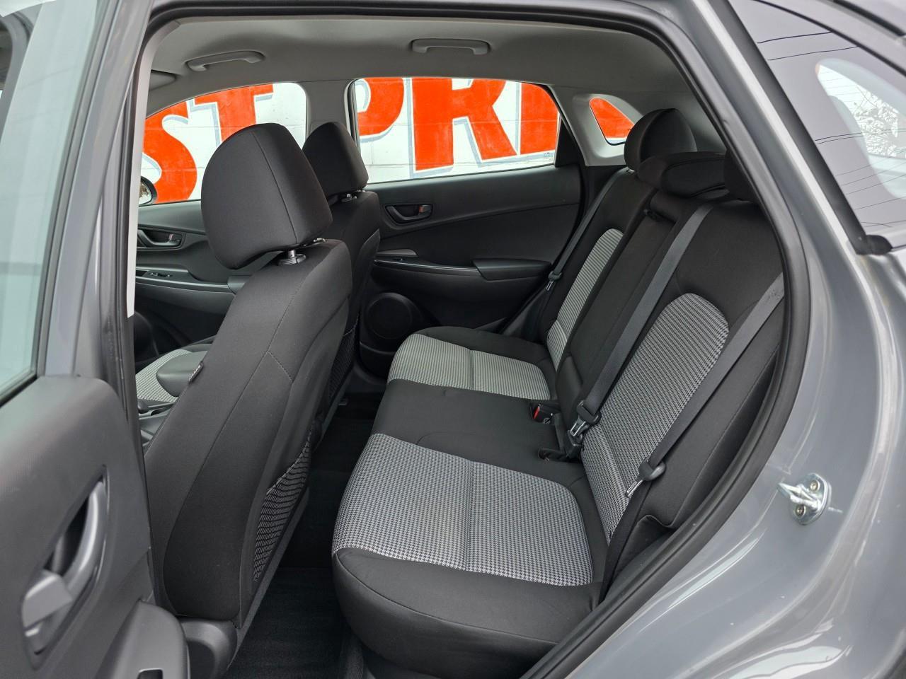 2021 Hyundai KONA 2.0L Essential 4dr Front-Wheel Drive Photo