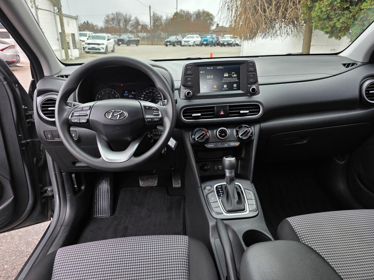 2021 Hyundai KONA 2.0L Essential 4dr Front-Wheel Drive Photo