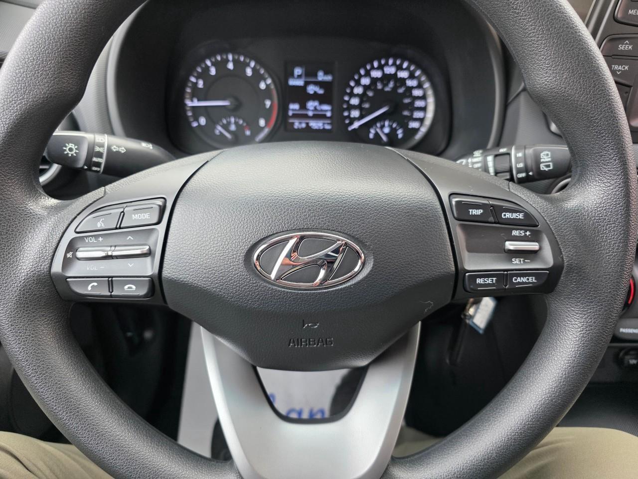 2021 Hyundai KONA 2.0L Essential 4dr Front-Wheel Drive Photo