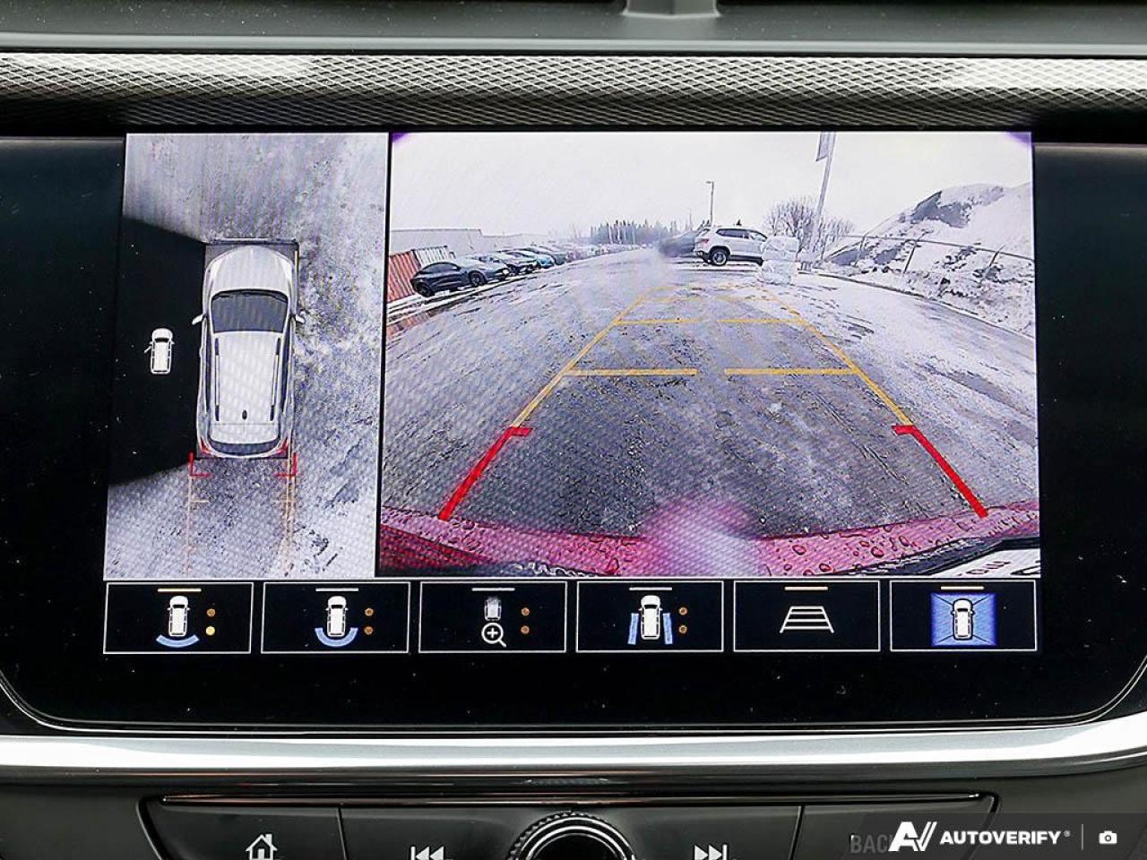 2023 Buick Encore GX Select AWD Photo