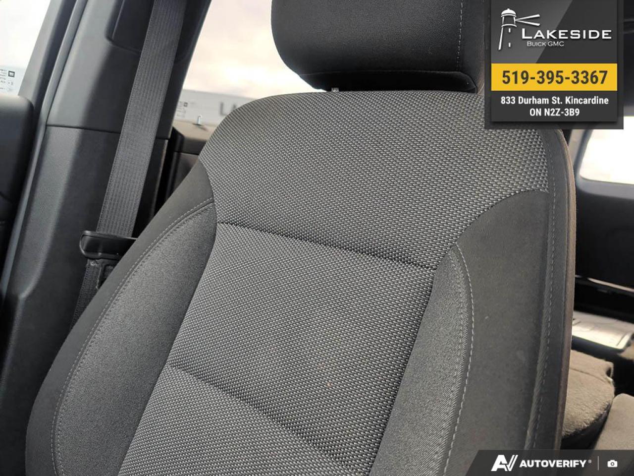 2023 Chevrolet Traverse LT Cloth All-Wheel Drive Photo