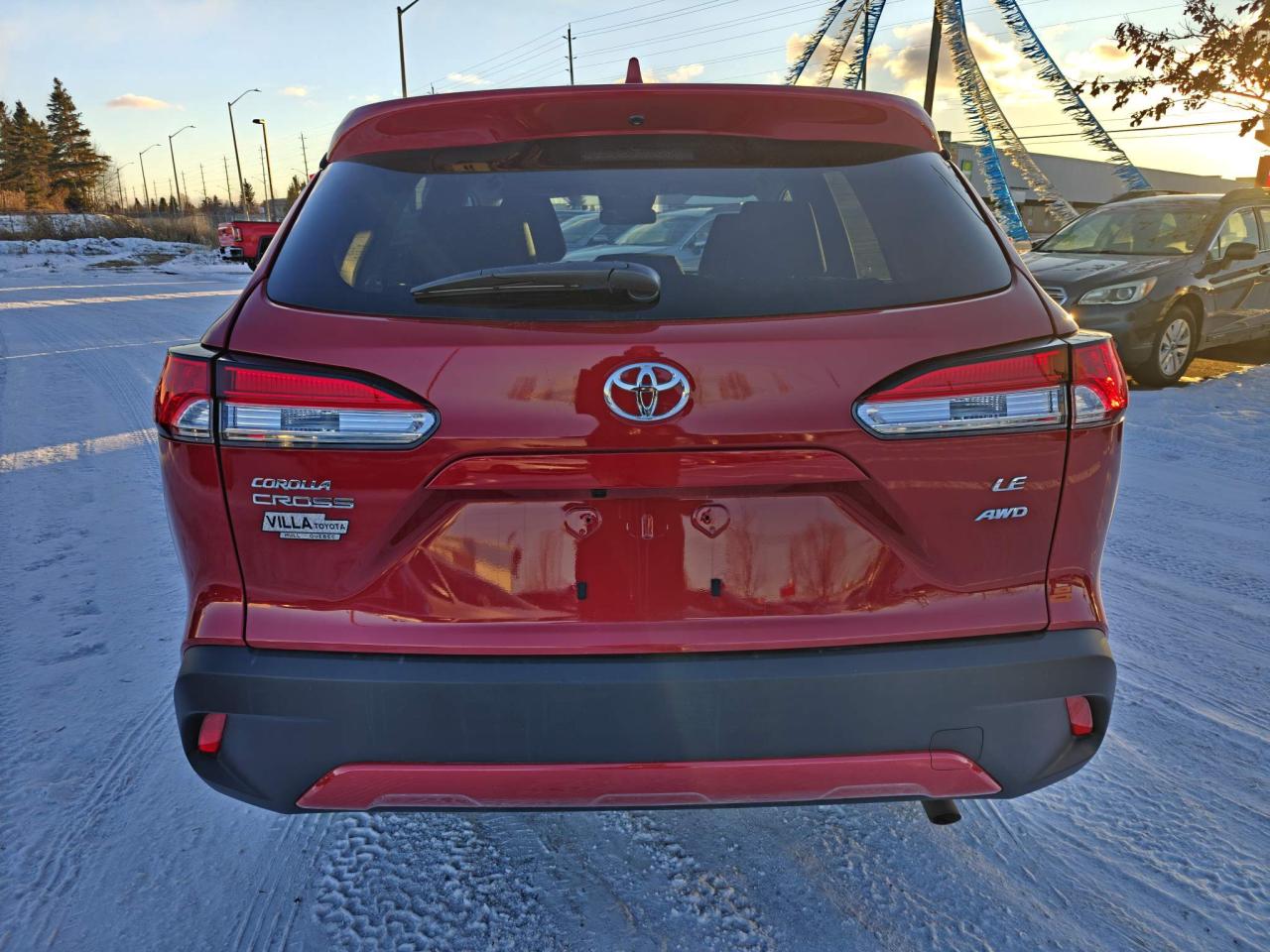 2024 Toyota Corolla Cross LE 4dr All-Wheel Drive Photo