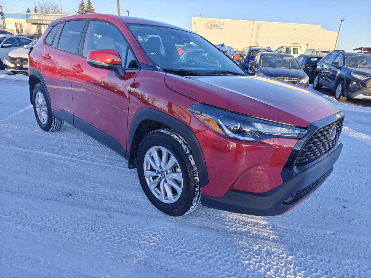 2024 Toyota Corolla Cross LE 4dr All-Wheel Drive Photo