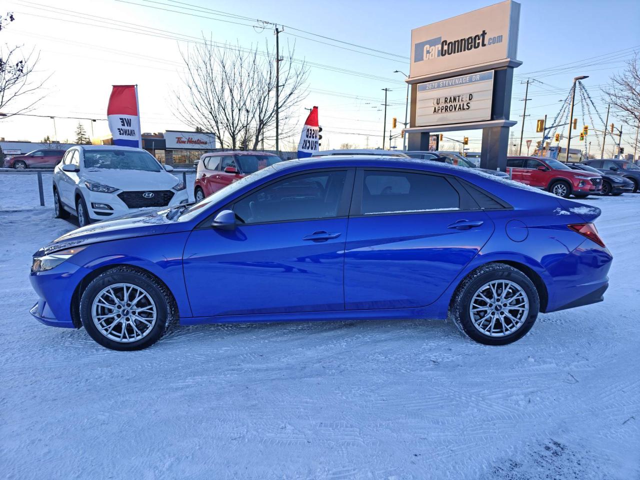 2023 Hyundai Elantra Preferred w/Tech Pkg 4dr Sedan Photo