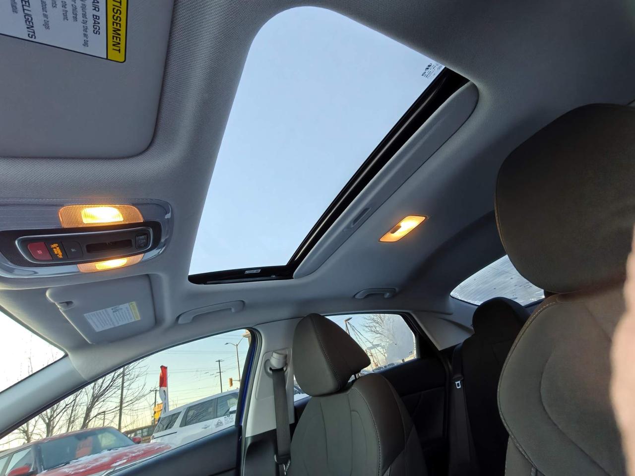 2023 Hyundai Elantra Preferred w/Tech Pkg 4dr Sedan Photo