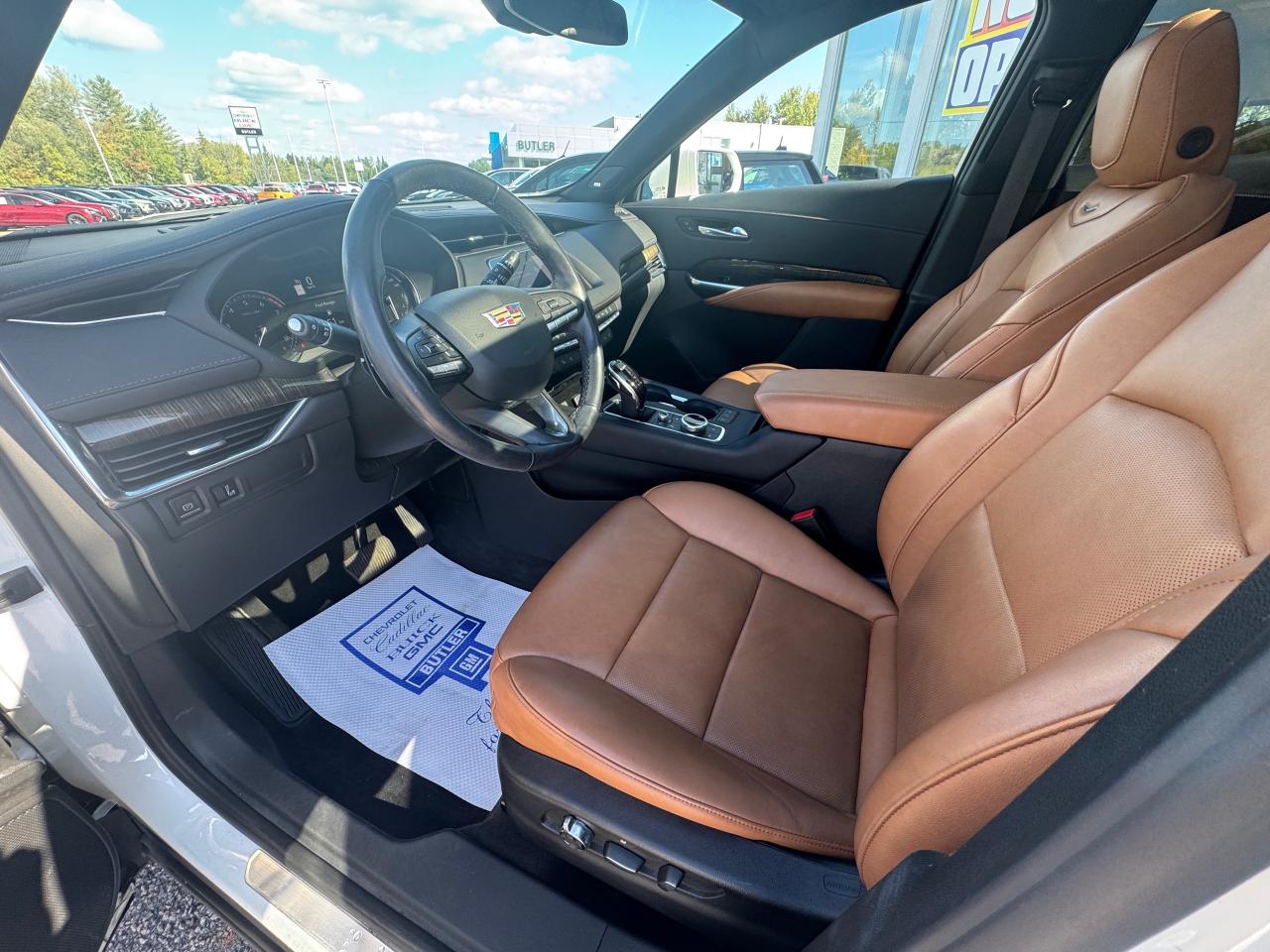 2021 Cadillac XT4 Premium Luxury 4dr All-Wheel Drive Photo