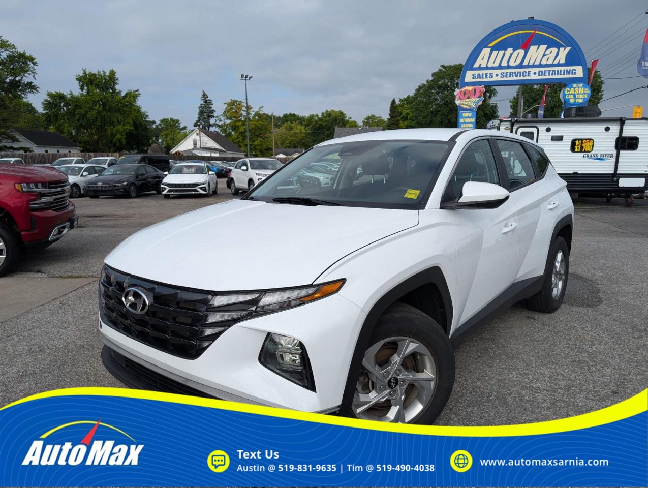 2023 Hyundai Tucson Essential 4dr All-Wheel Drive Photo0