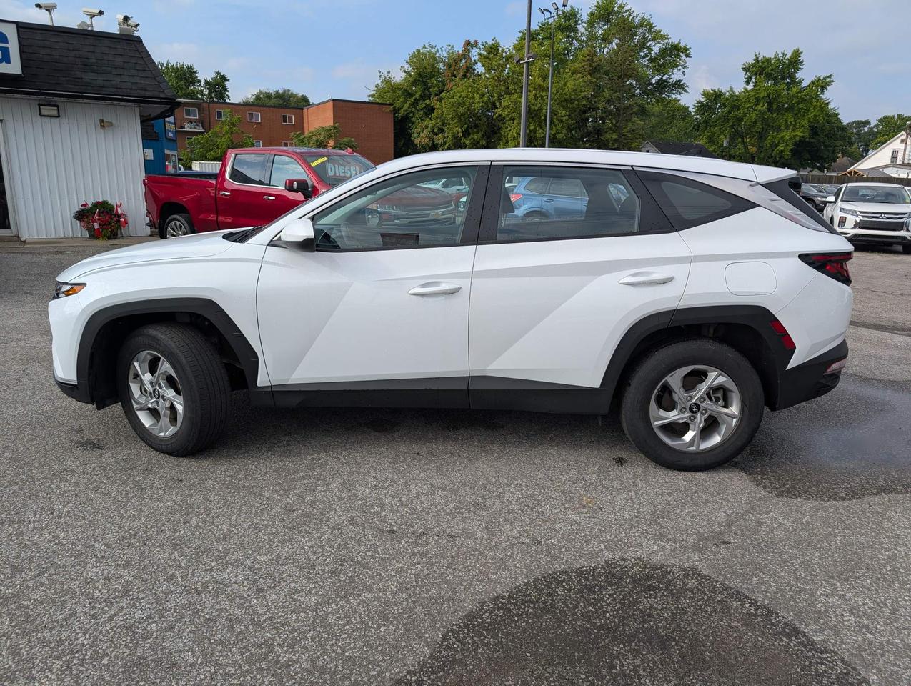2023 Hyundai Tucson Essential 4dr All-Wheel Drive Photo
