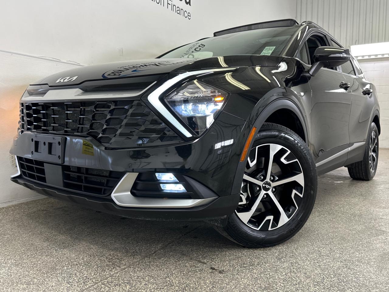 2024 Kia Sportage EX 4dr All-wheel Drive Photo2