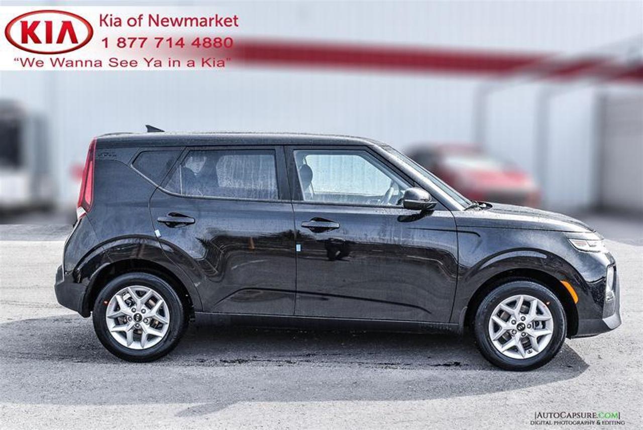 2021 Kia Soul EX 4dr Hatchback Photo3