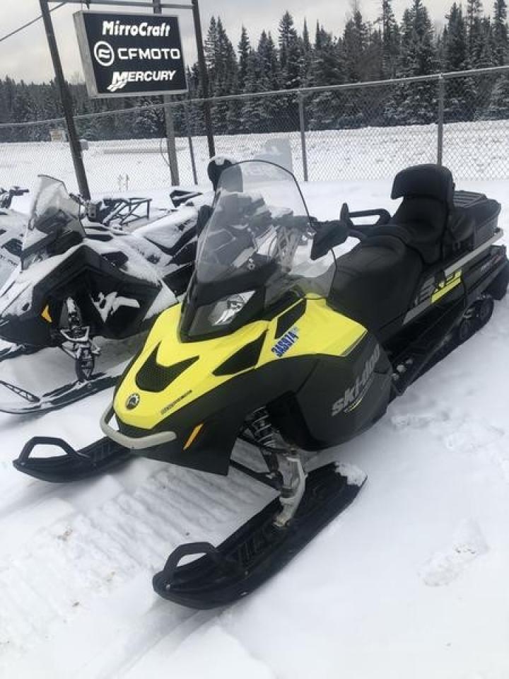 2019 Ski-Doo Expedition® LE 600 H.O. E-TEC  Photo3