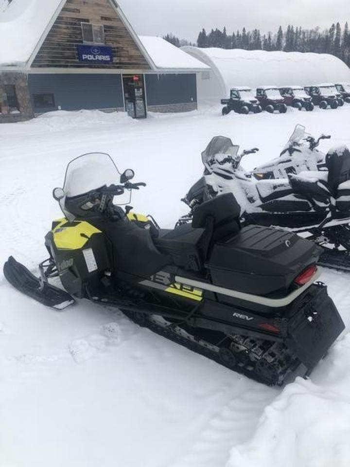 2019 Ski-Doo Expedition® LE 600 H.O. E-TEC  Photo