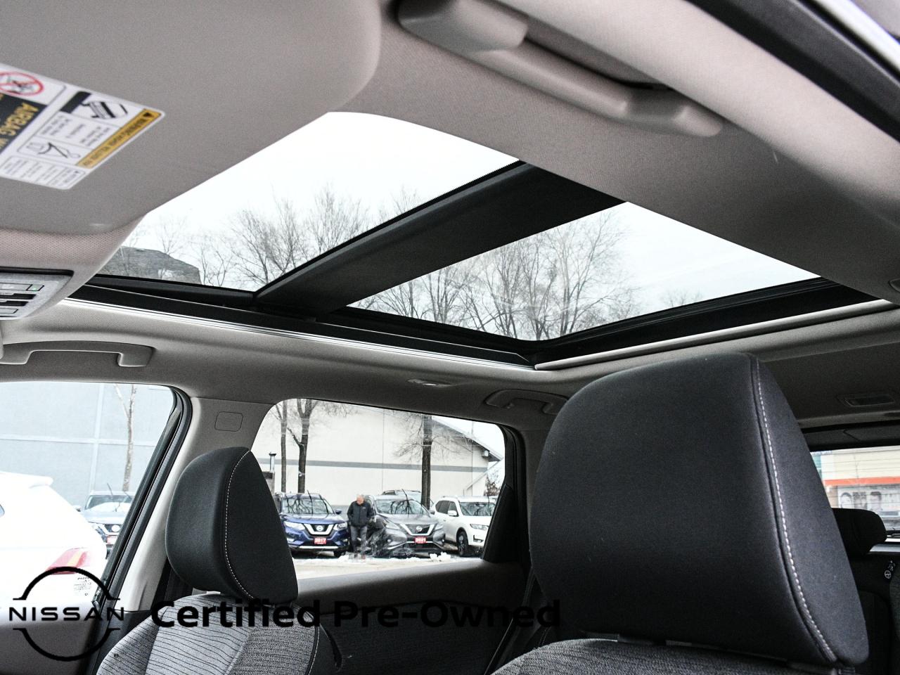 2021 Nissan Rogue SV 4dr Front-Wheel Drive 2021.5 Photo