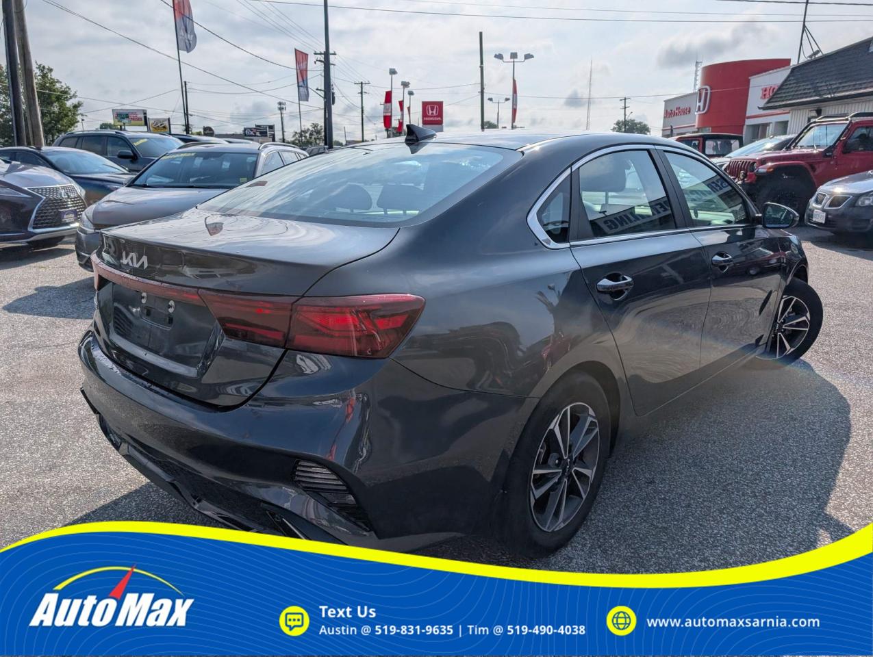 2023 Kia Forte EX 4dr Sedan Photo