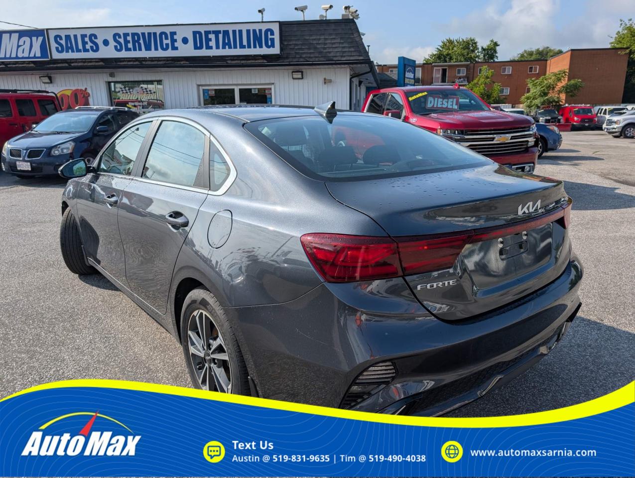 2023 Kia Forte EX 4dr Sedan Photo