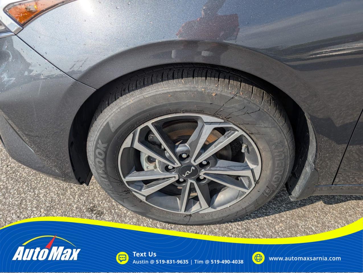 2023 Kia Forte EX 4dr Sedan Photo