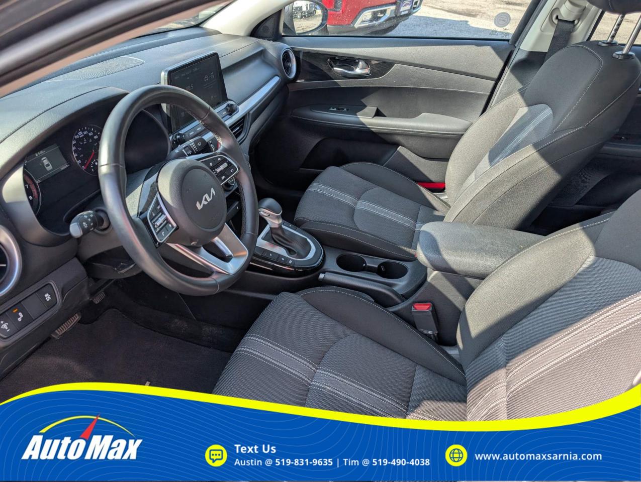 2023 Kia Forte EX 4dr Sedan Photo