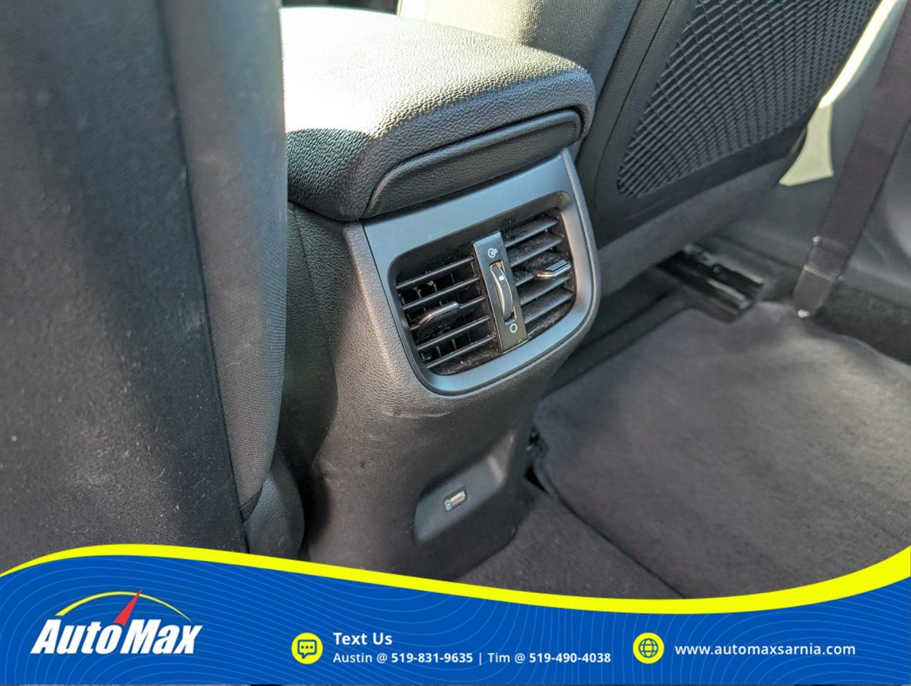 2023 Kia Forte EX 4dr Sedan Photo