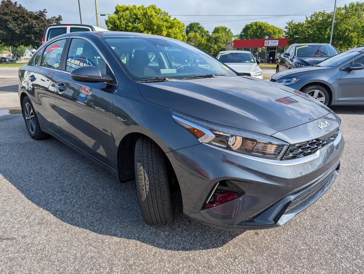 2023 Kia Forte EX 4dr Sedan Photo2
