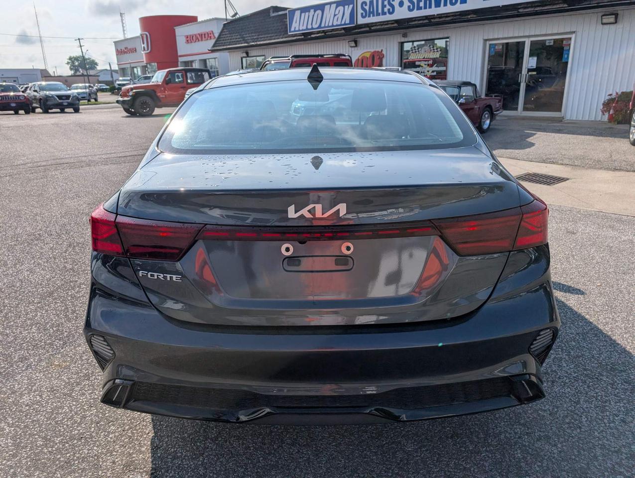 2023 Kia Forte EX 4dr Sedan Photo