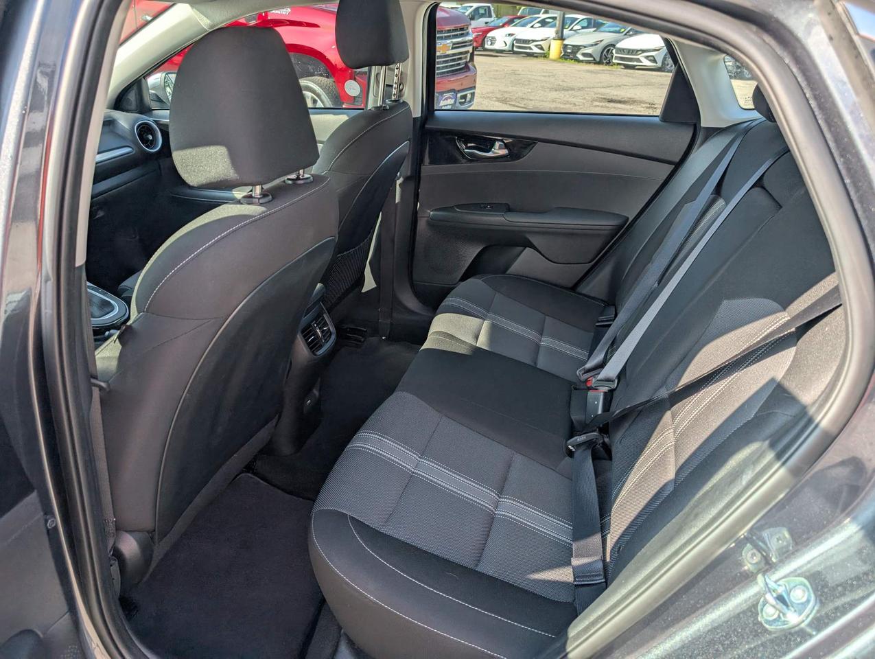 2023 Kia Forte EX 4dr Sedan Photo