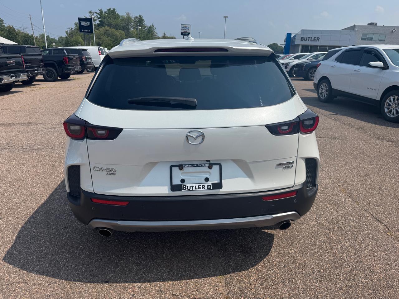 2023 Mazda CX-50 GT w/Turbo 4dr All-Wheel Drive Sport Utility Photo4