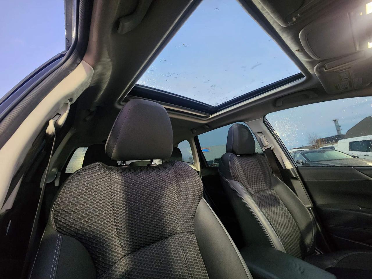 2023 Subaru Forester Touring 4dr All-Wheel Drive Photo2