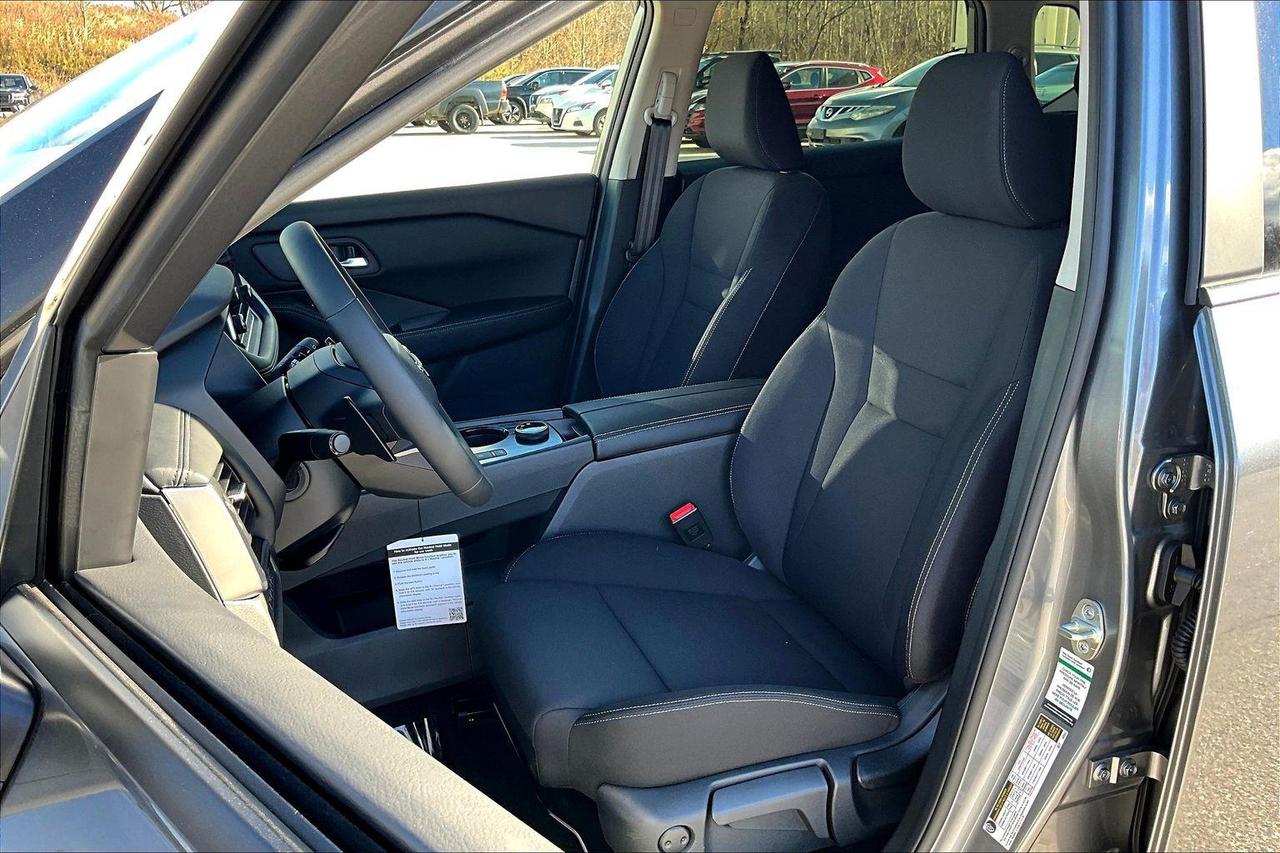 2026 Nissan Rogue S 4dr All-Wheel Drive Sport Utility Photo