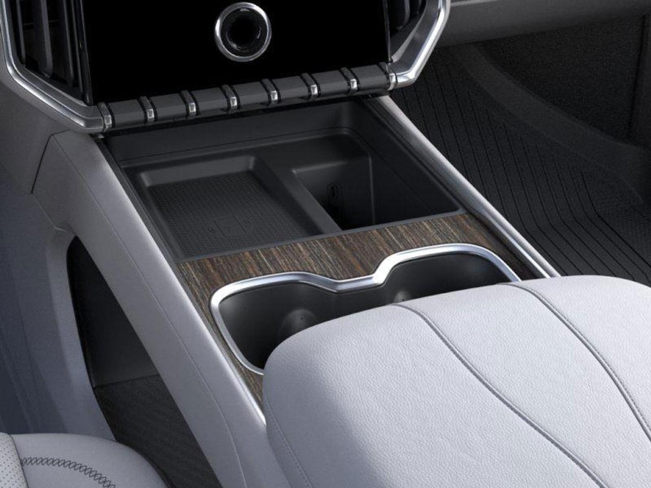 2026 GMC Acadia Denali 4dr All-Wheel Drive Photo