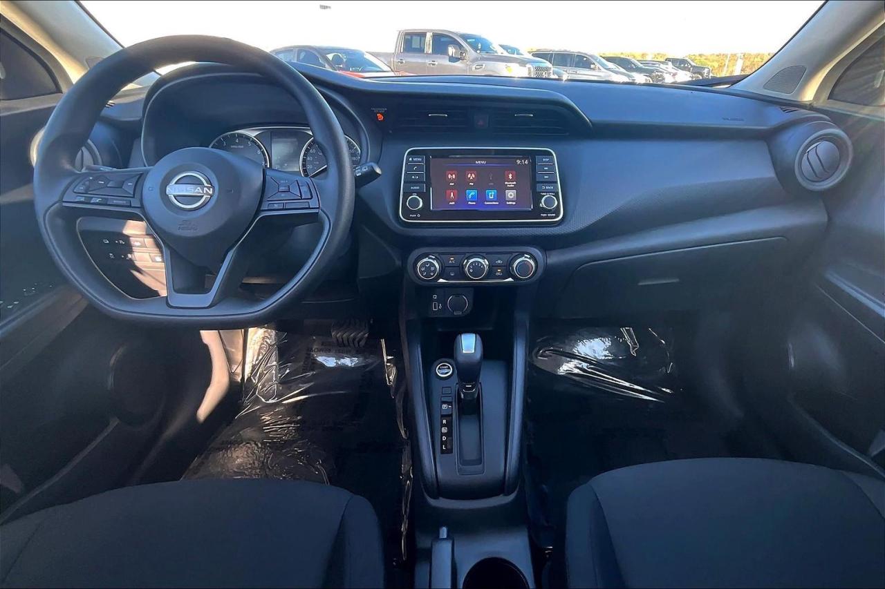 2025 Nissan Kicks Play S 4dr Front-Wheel Drive Photo4