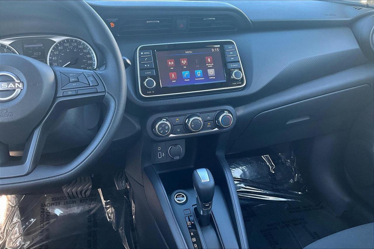2025 Nissan Kicks Play S 4dr Front-Wheel Drive Photo