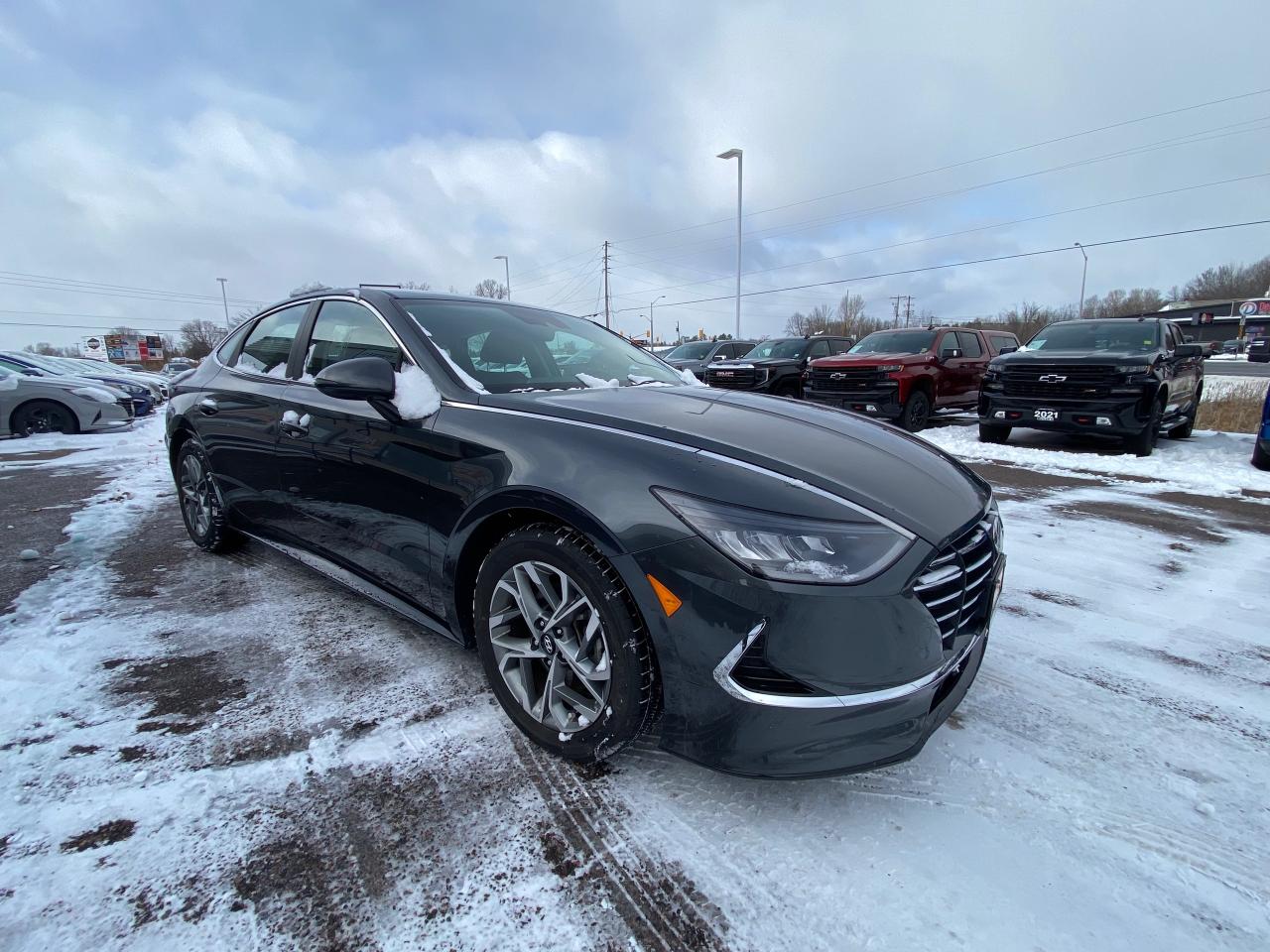2023 Hyundai Sonata Preferred 4dr Sedan Photo