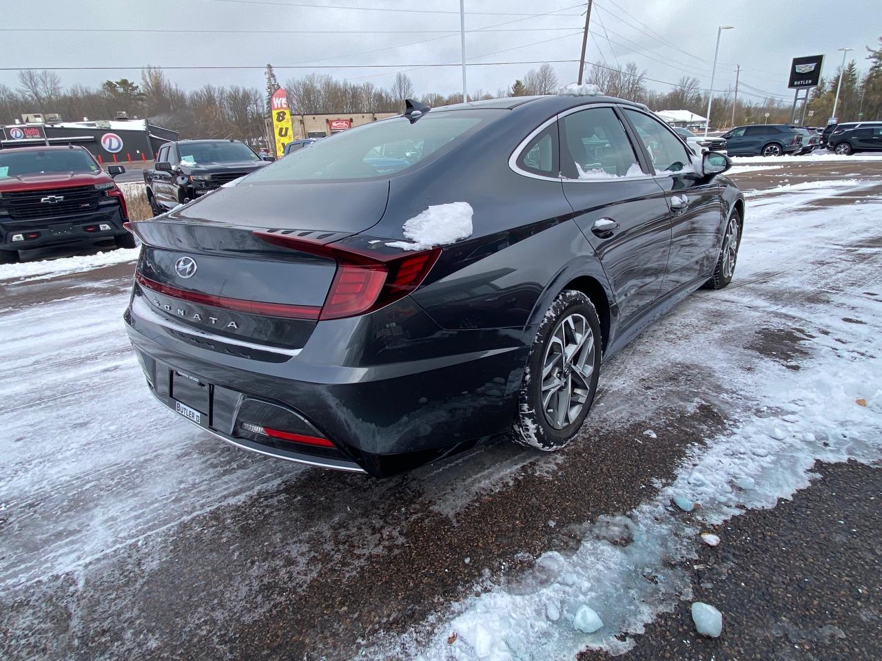 2023 Hyundai Sonata Preferred 4dr Sedan Photo