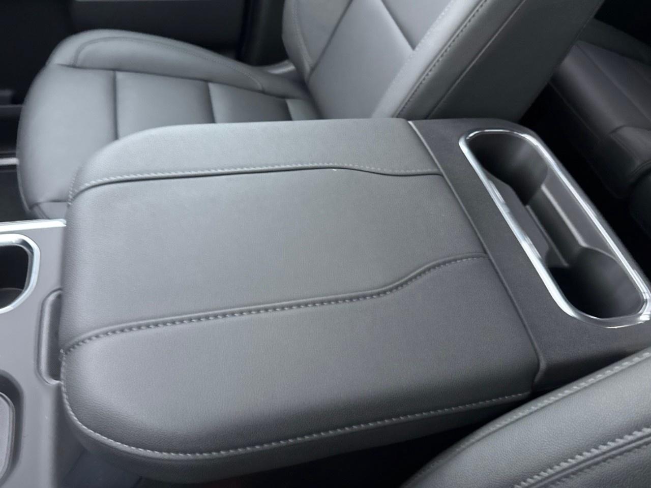 2026 Chevrolet Silverado 1500 Crew Cab Short Box 4-Wheel Drive RST Photo