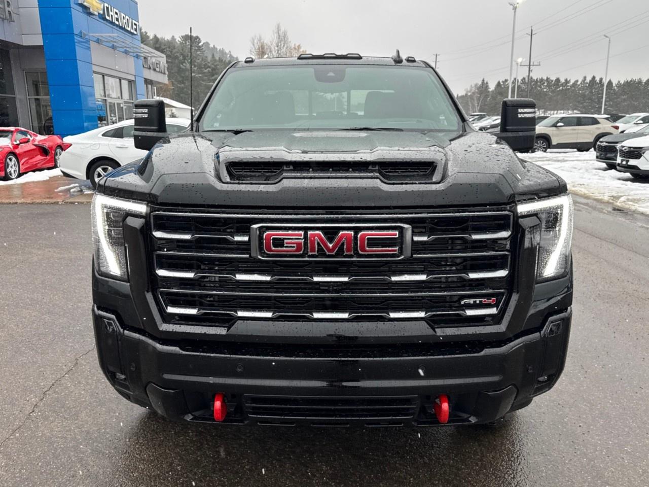 2026 GMC SIERRA 2500HD Crew Cab Standard Box 4-Wheel Drive AT4 Photo