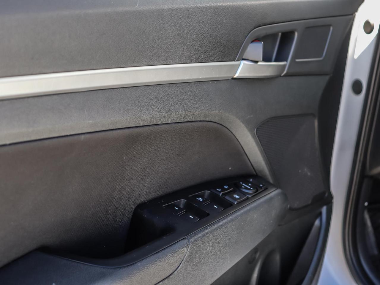 2019 Hyundai Elantra Preferred (A6) 4dr Sedan Photo