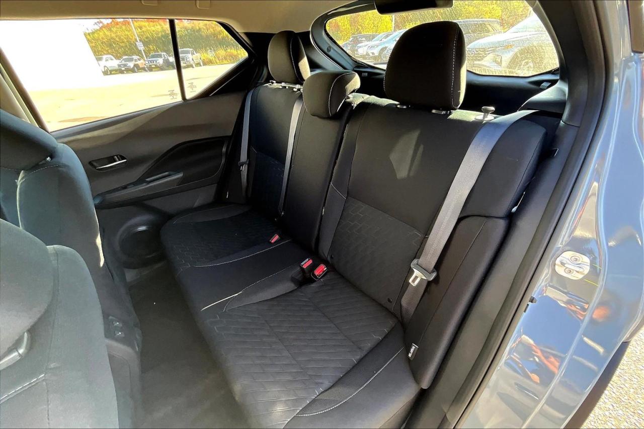 2025 Nissan Kicks Play SV 4dr Front-Wheel Drive Photo